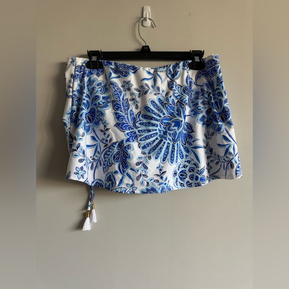 NWT La Blanca Beyond The Pacific Adjustable Tunnel Skirted Bottom Swim Skirt - Picture 6 of 8